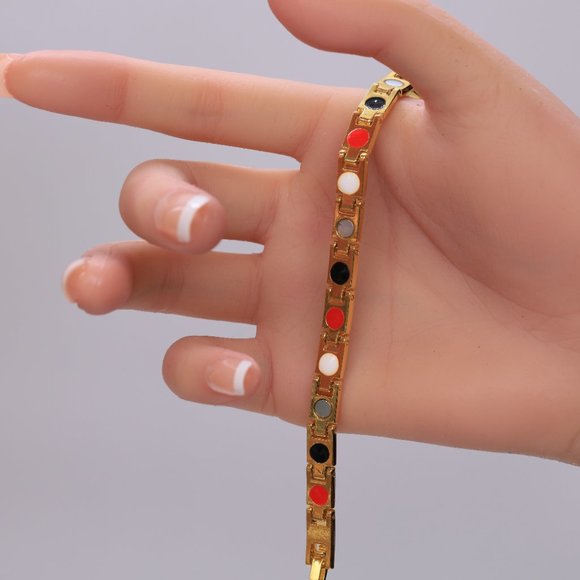 Stainless steel bracelet with easy clip lock. - Picture 8 of 12